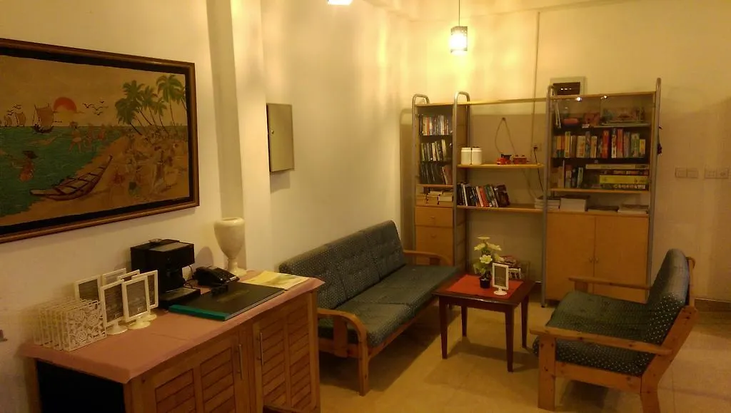 דירה נגומבו Ronny Cottage