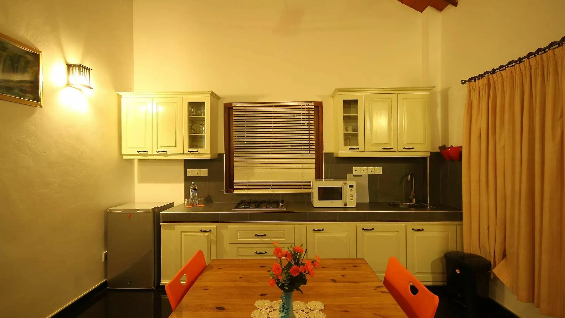 נגומבו Ronny Cottage דירה