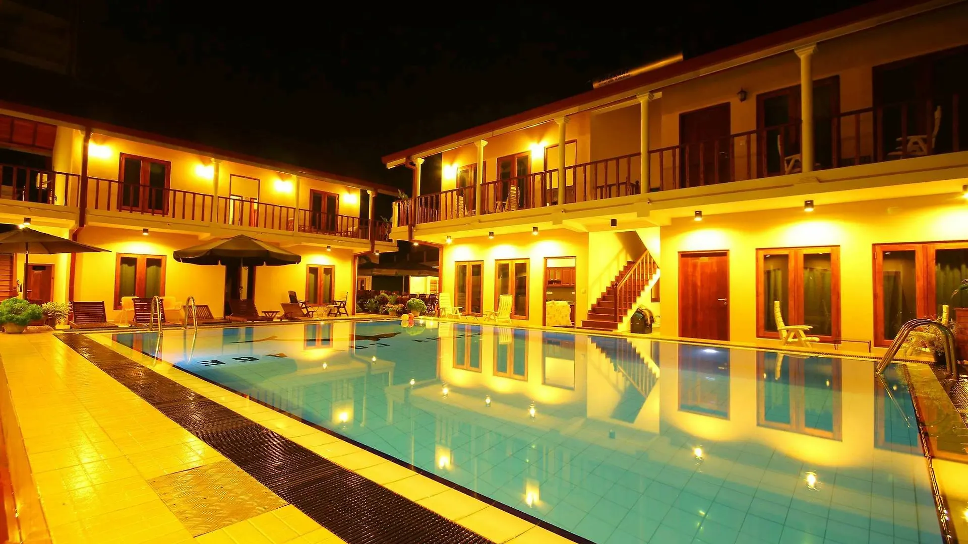 נגומבו Ronny Cottage